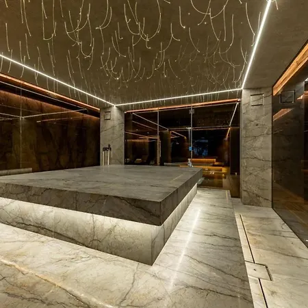 Ski In Ski Out Luxury Chalet